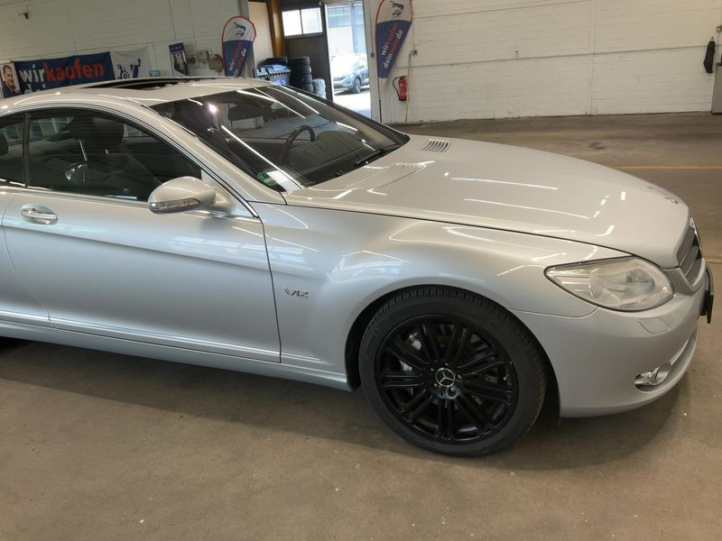 Mercedes-Benz CL-Coupe CL 600 — zdjęcie 8