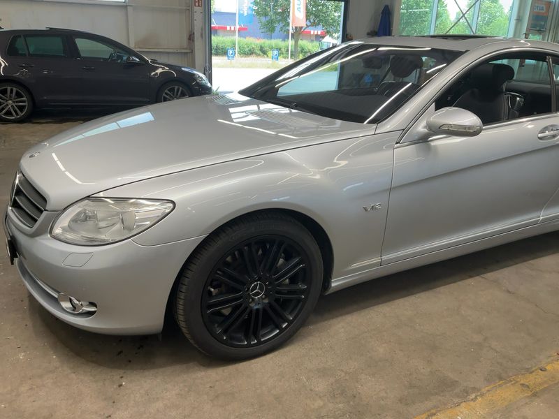 Mercedes-Benz CL-Coupe CL 600 — zdjęcie 2