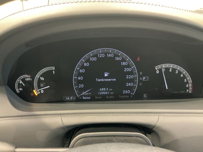 Mercedes-Benz CL-Coupe CL 600 — zdjęcie 13