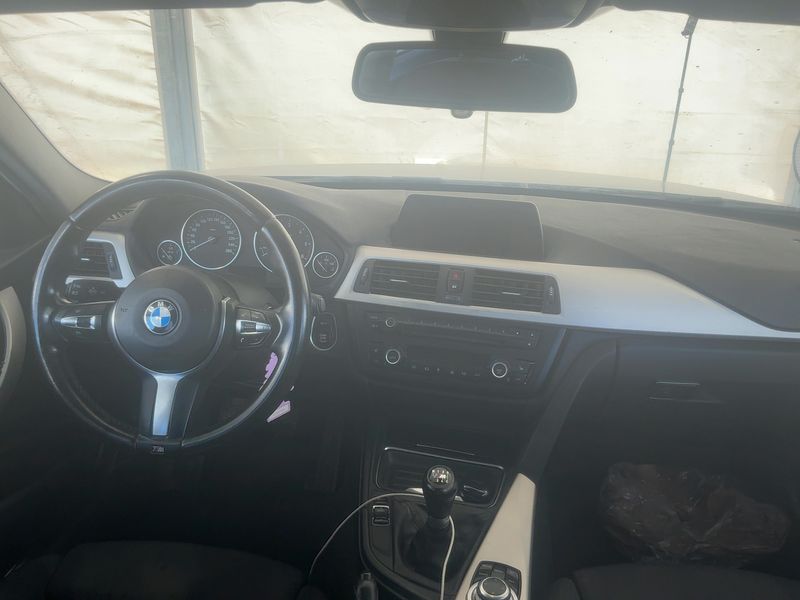 BMW 3er 318d — zdjęcie 12