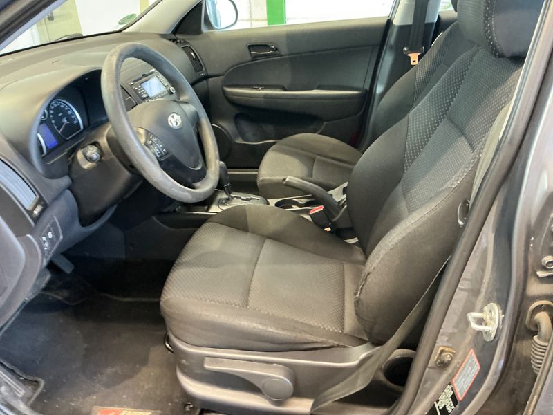 Hyundai i30 1.6 Classic — zdjęcie 3