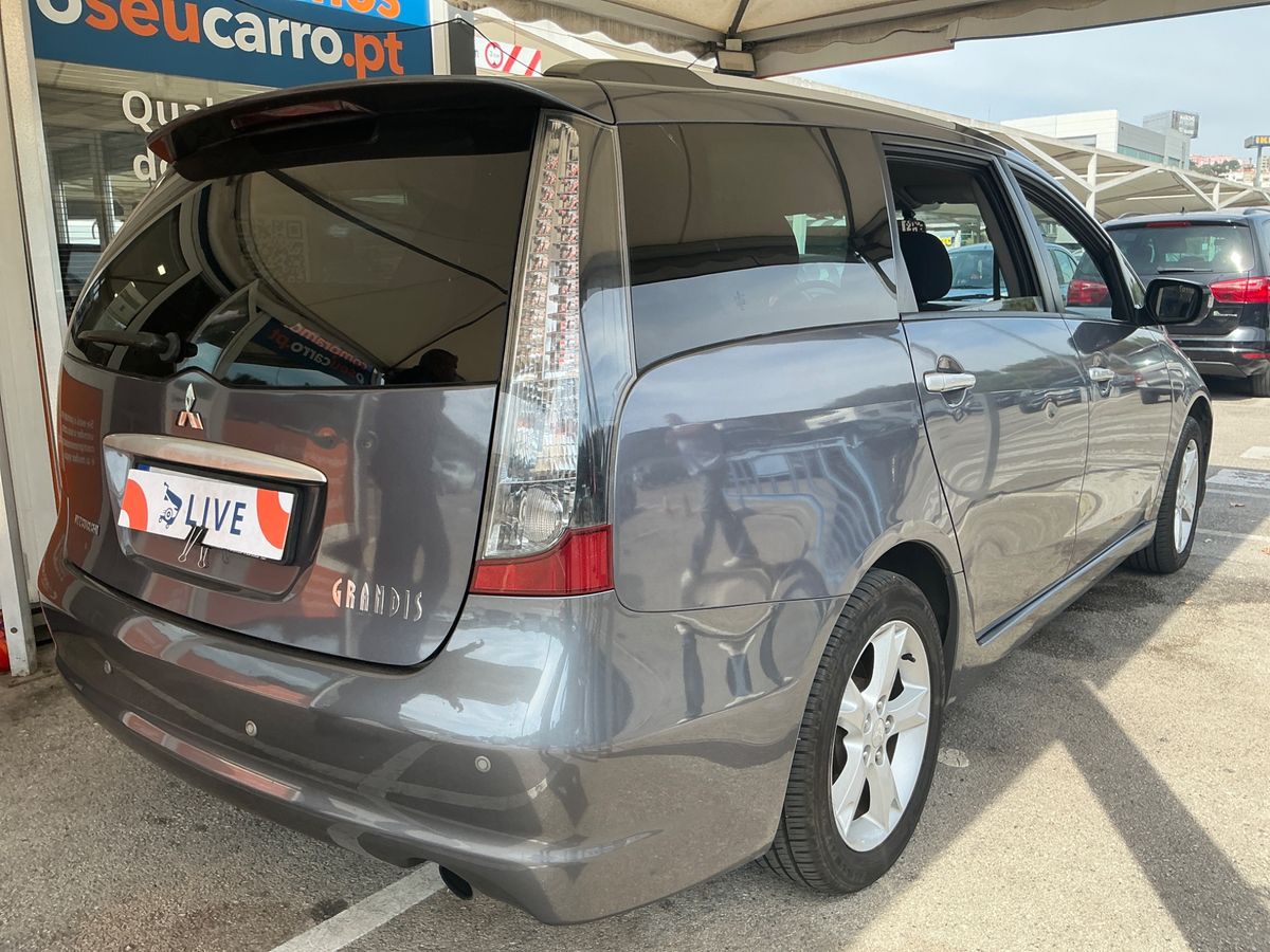 Mitsubishi Grandis 2.0 DI-D Intense