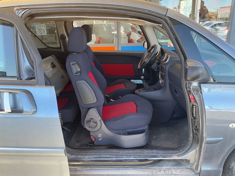 Peugeot 1007 1.4 HDi Sporty — zdjęcie 3