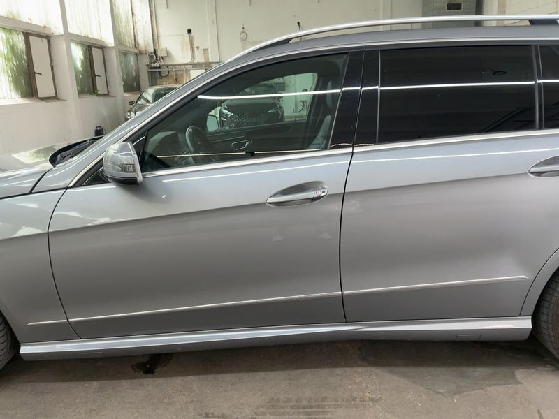 Mercedes-Benz E-Klasse E 300 Hybrid T BlueTEC Avantgarde 2012 – снимка 4