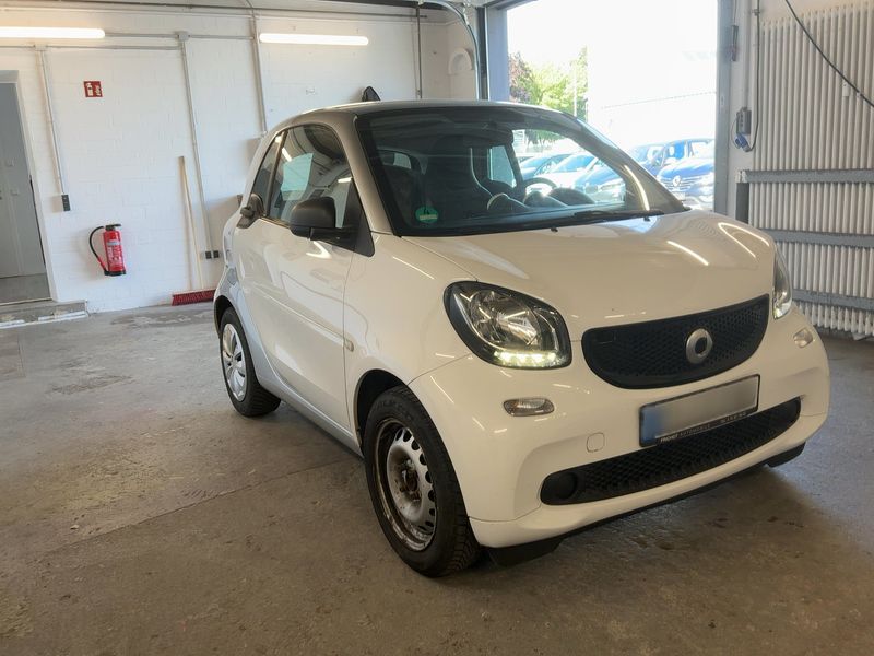 Smart fortwo 1.0 Basis Standard — zdjęcie 8
