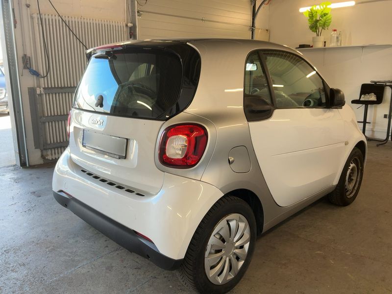 Smart fortwo 1.0 Basis Standard — zdjęcie 6