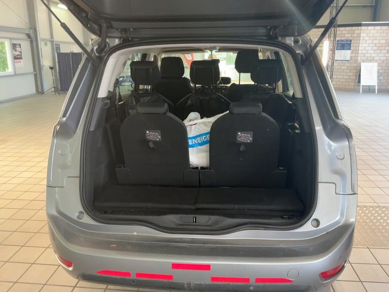 Citroen C4 Grand Spacetourer 1.2 PureTech Feel — zdjęcie 10