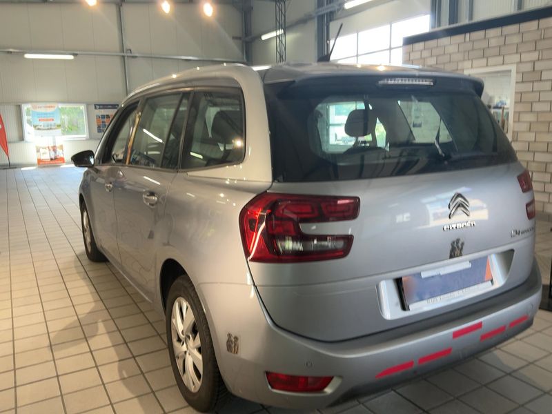 Citroen C4 Grand Spacetourer 1.2 PureTech Feel — zdjęcie 3