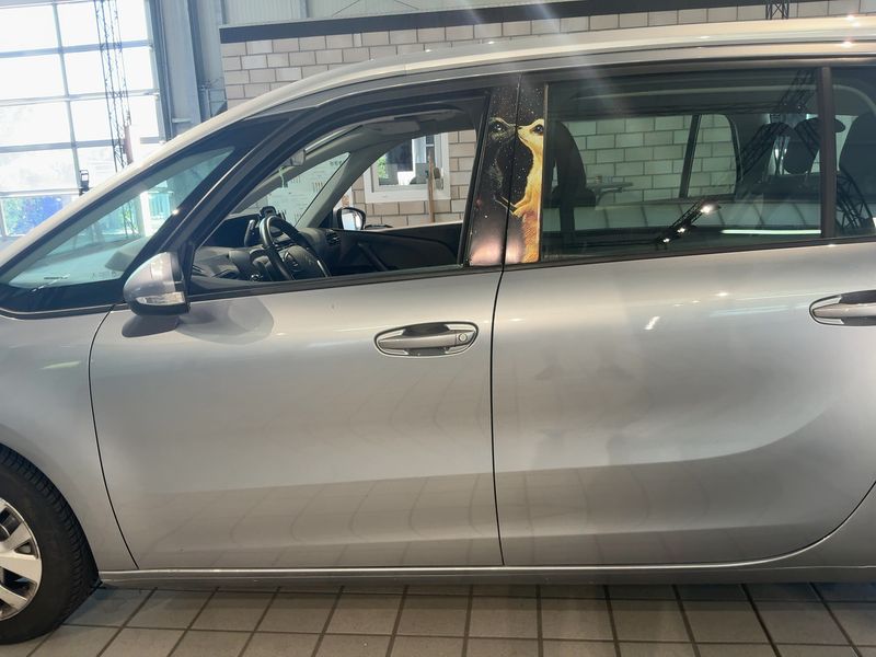 Citroen C4 Grand Spacetourer 1.2 PureTech Feel — zdjęcie 4