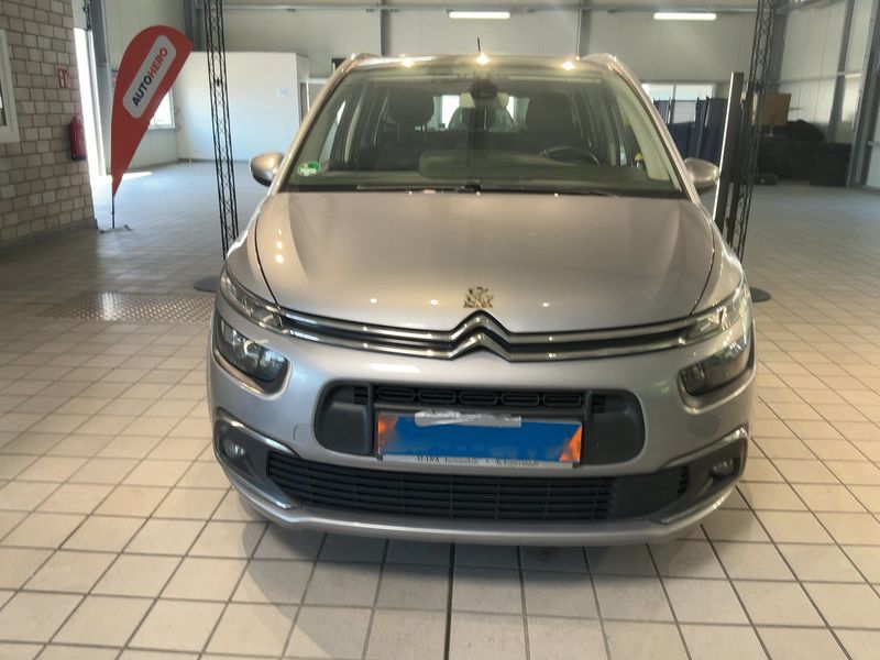 Citroen C4 Grand Spacetourer 1.2 PureTech Feel — zdjęcie 9