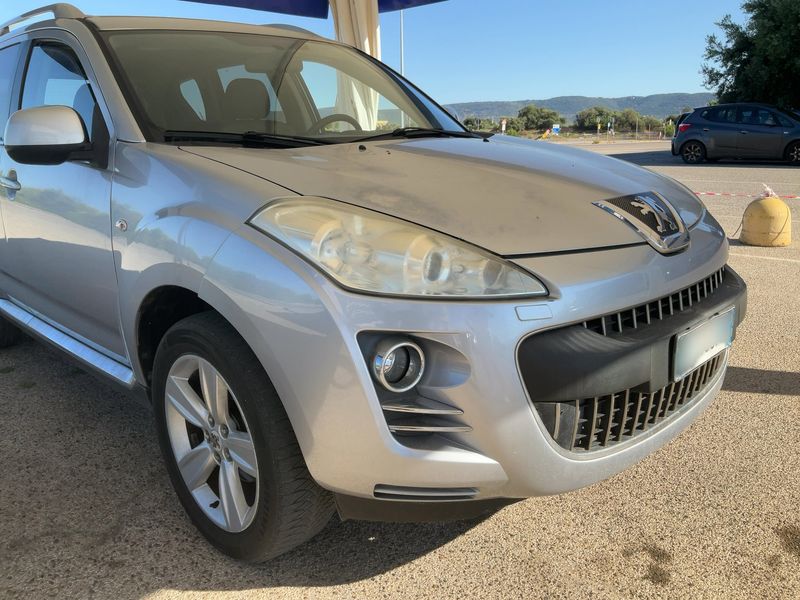 Peugeot 4007 2.2 HDi Platinum — zdjęcie 9