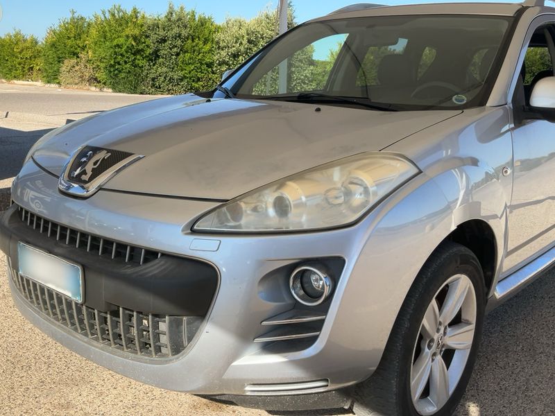 Peugeot 4007 2.2 HDi Platinum — zdjęcie 2