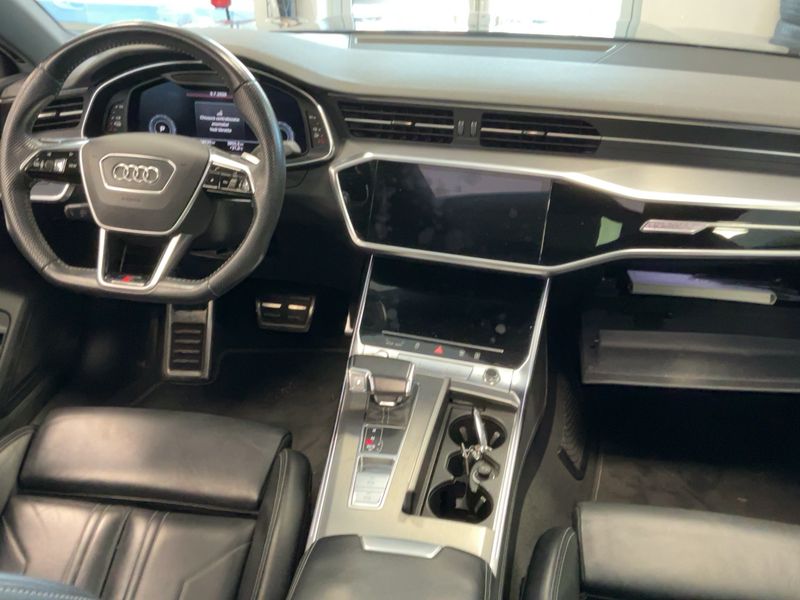 Audi A7 Sportback 55 TFSIe quattro — zdjęcie 12