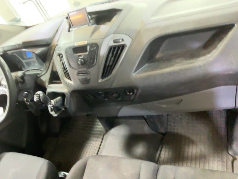Ford Transit 2.2 TDCi 250 L1 City Light — zdjęcie 12