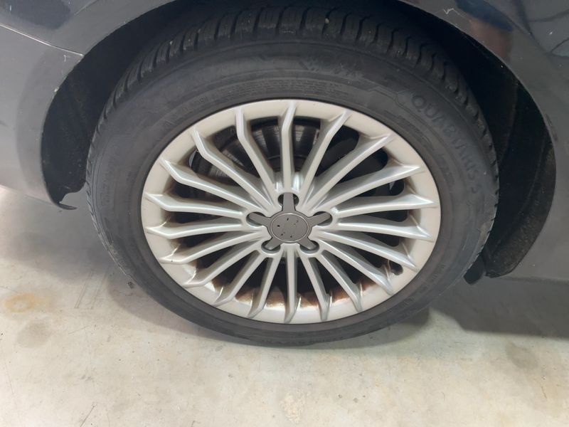Audi A4 2.0 TDI Attraction 2013 – снимка 9