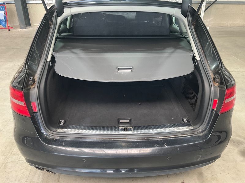 Audi A4 2.0 TDI Attraction 2013 – снимка 15