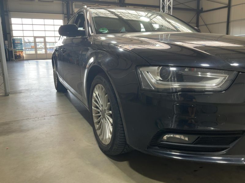 Audi A4 2.0 TDI Attraction 2013 – снимка 12
