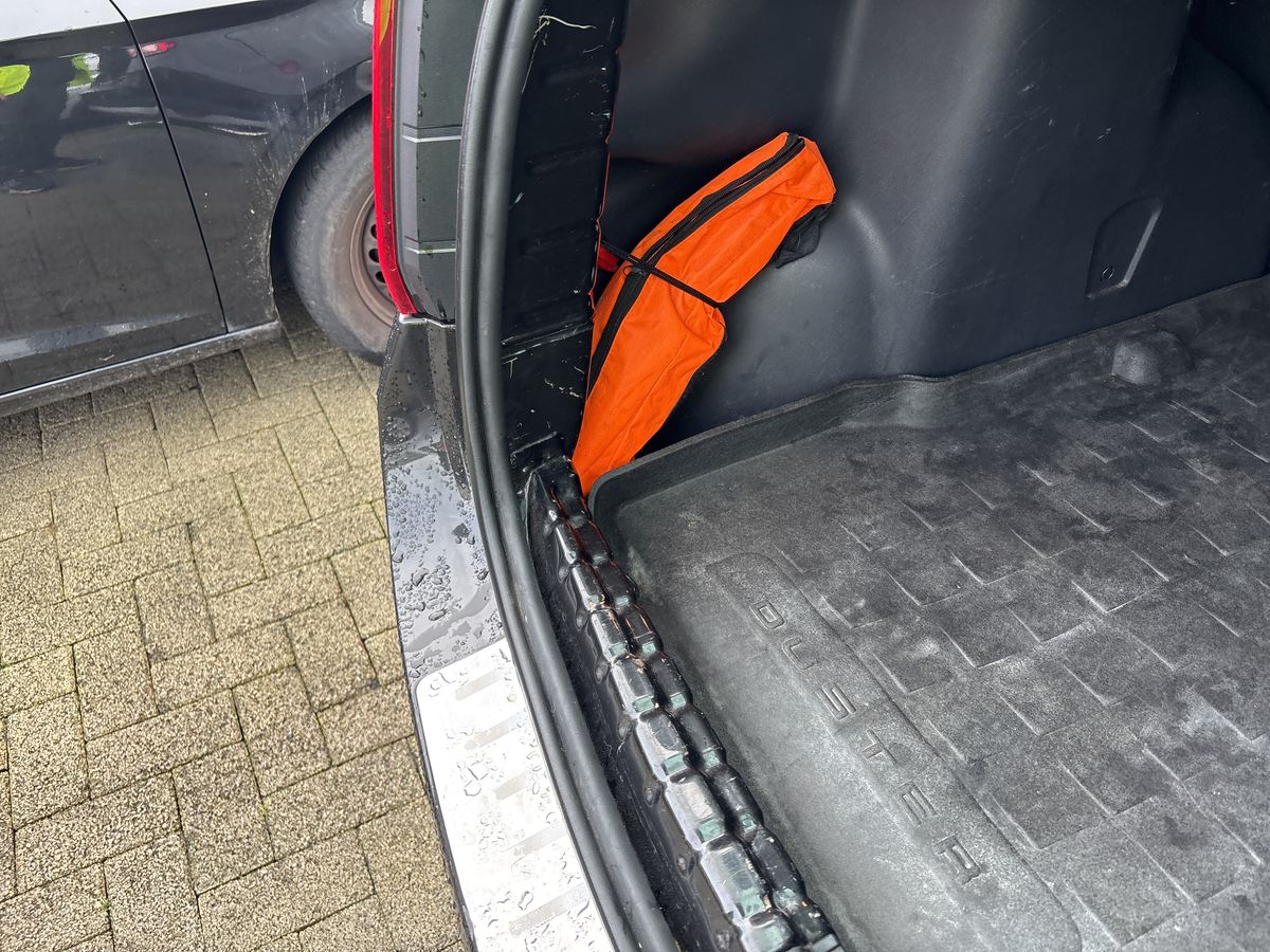 Dacia Duster 2012 — photo 35
