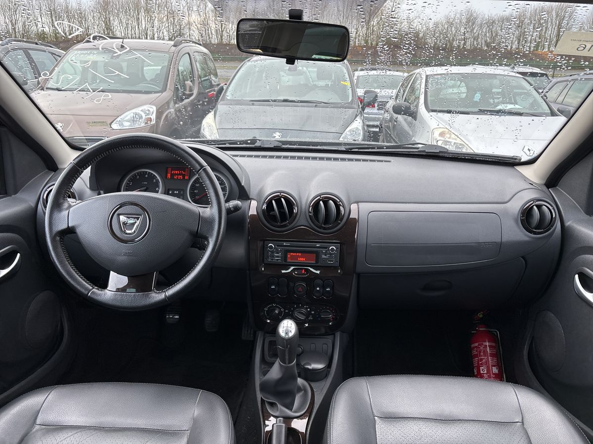 Dacia Duster 2012 — photo 12