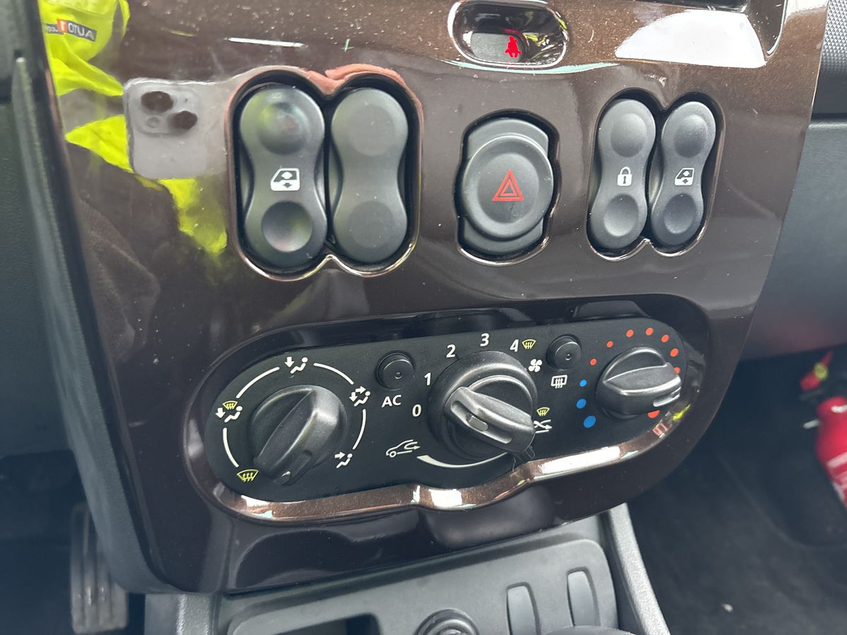 Dacia Duster 2012 — photo 44