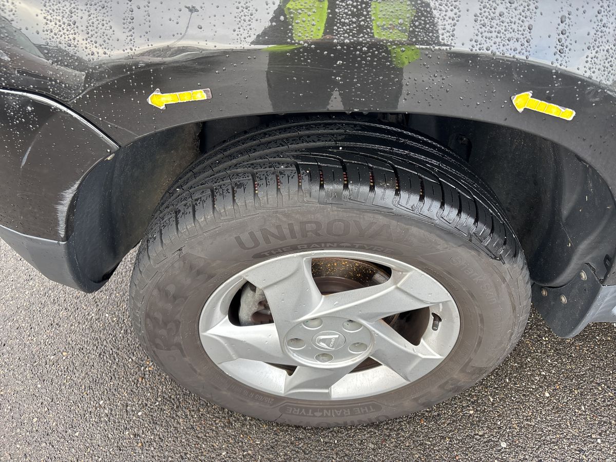 Dacia Duster 2012 — photo 33