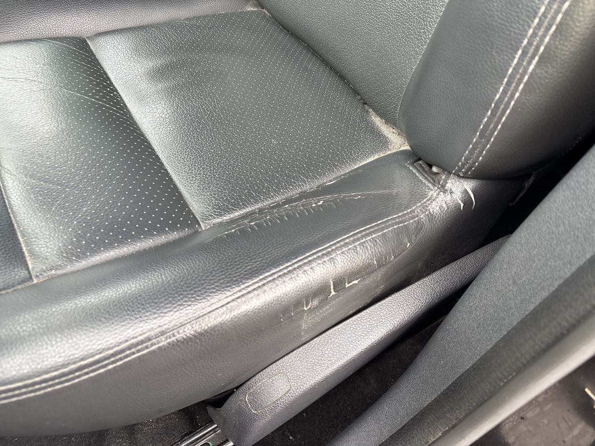 Dacia Duster 2012 — photo 38