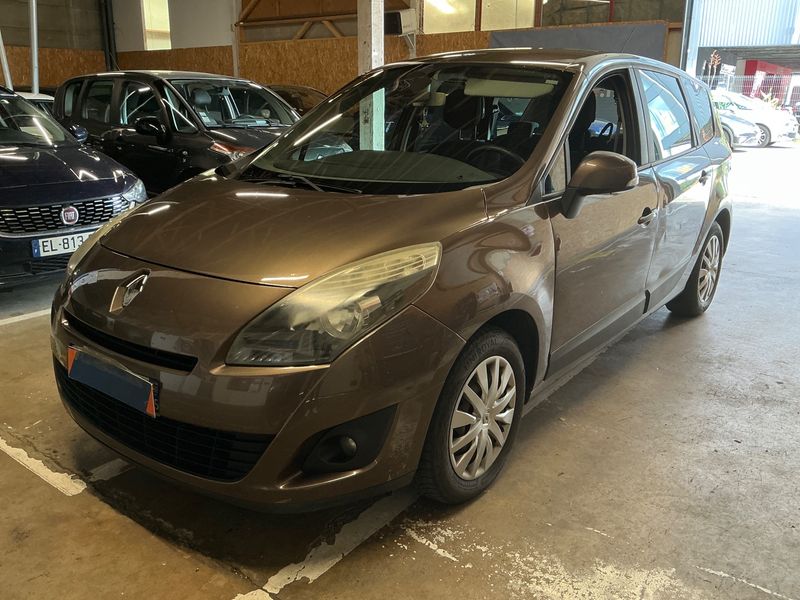 2009 Renault Grand Scenic