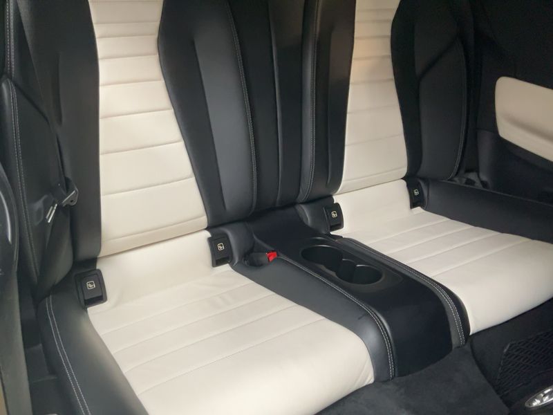 Mercedes-Benz E-Klasse E 220 d AMG Line — zdjęcie 14