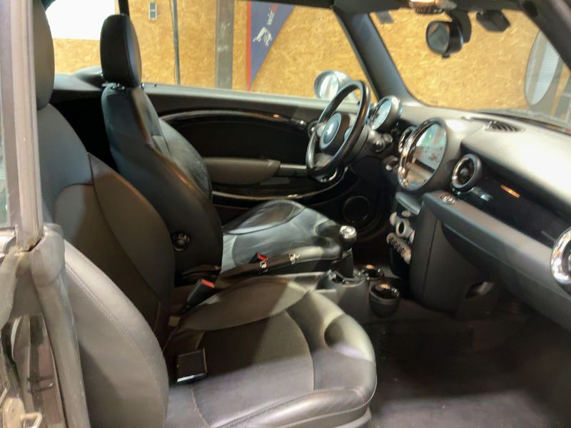 MINI Cabrio One — zdjęcie 11