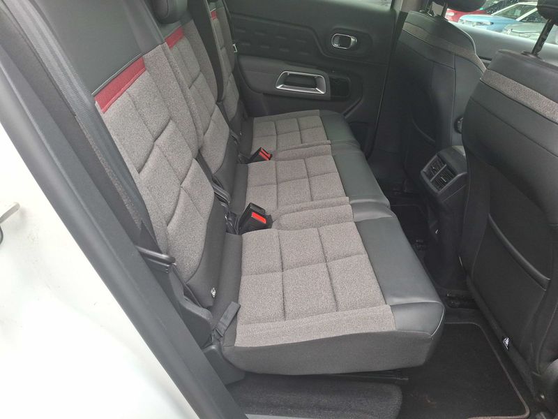 Citroen C5 Aircross 1.2 PureTech C-Series — zdjęcie 14