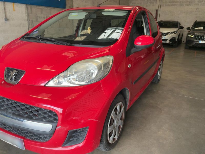 Peugeot 107 1.0 Trendy — zdjęcie 2