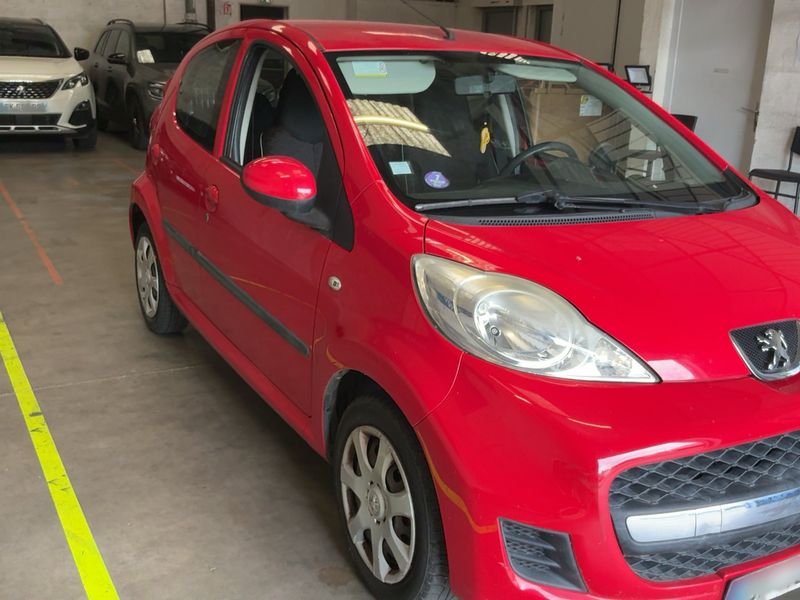 Peugeot 107 1.0 Trendy — zdjęcie 8