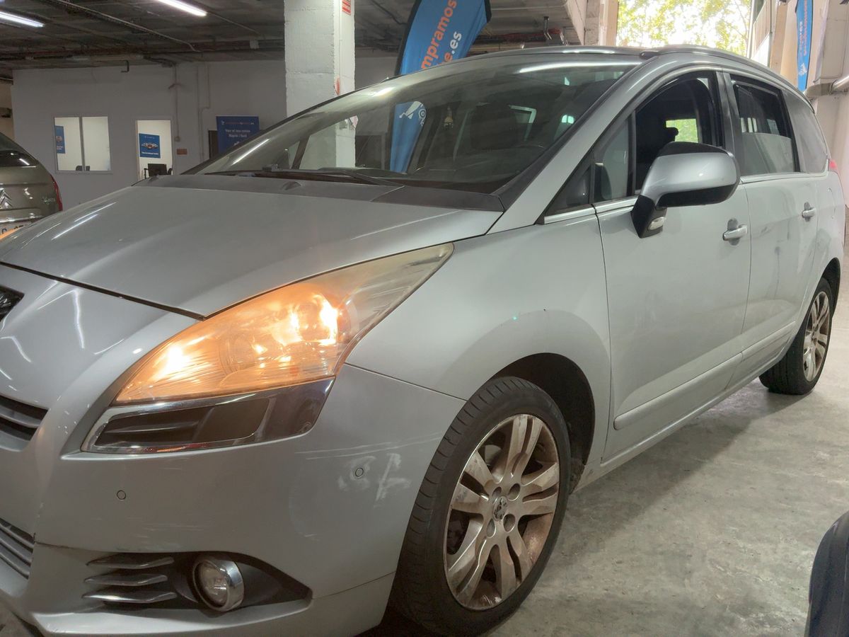 Peugeot 5008 d'occasion