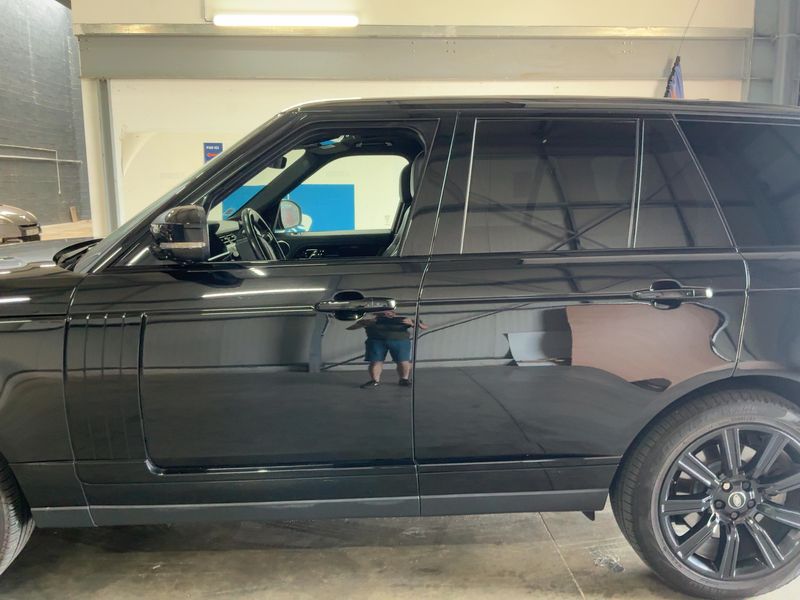 Land Rover Range Rover 2.0 Hybrid Vogue — zdjęcie 4