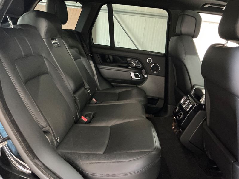 Land Rover Range Rover 2.0 Hybrid Vogue — zdjęcie 14