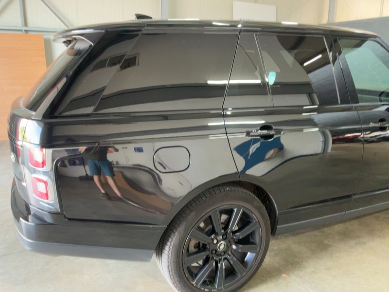 Land Rover Range Rover 2.0 Hybrid Vogue — zdjęcie 6