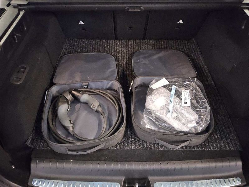 Mercedes-Benz C-Klasse 2023 — photo 15