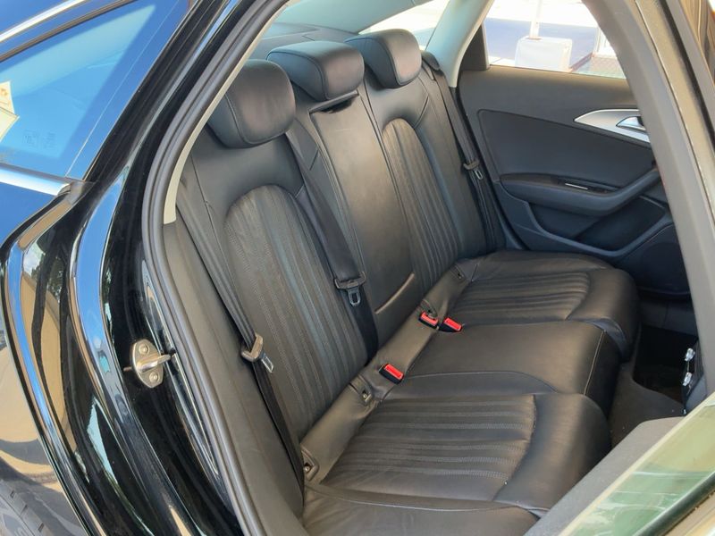 Audi A6 2.0 TDI ultra — zdjęcie 14