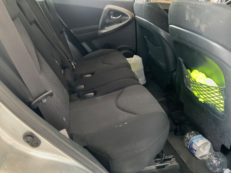 Toyota RAV 4 2.2 D-4D Life 2006 – снимка 19