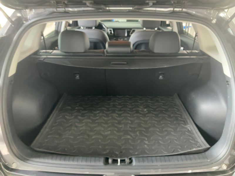 Kia Niro 1.6 Hybrid Vision 2017 – снимка 15