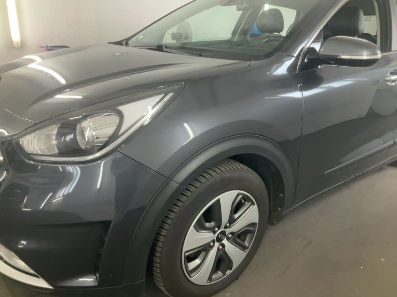 Kia Niro 1.6 Hybrid Vision 2017 – снимка 2