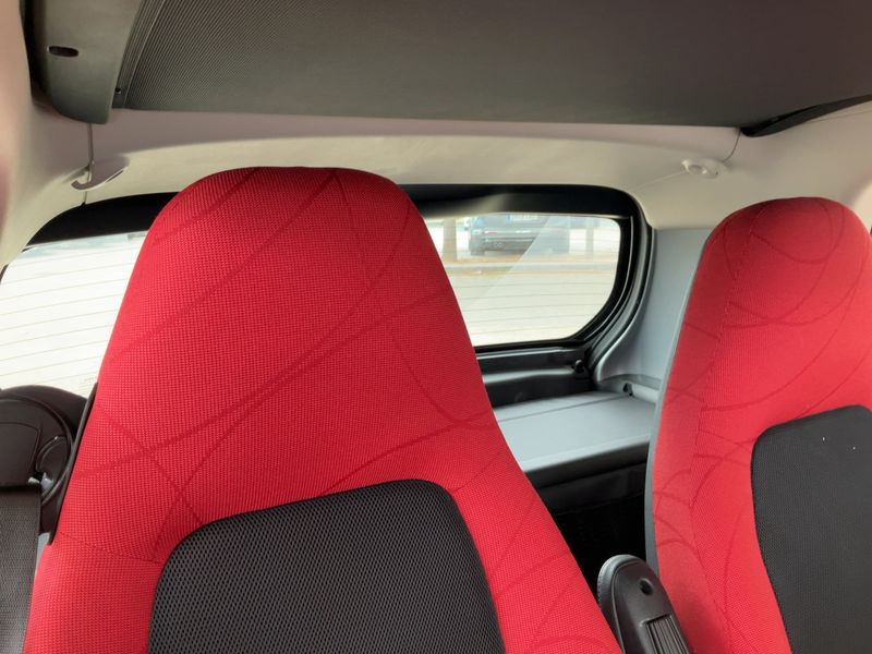 Smart fortwo 1.0 Micro Hybrid Drive passion — zdjęcie 14