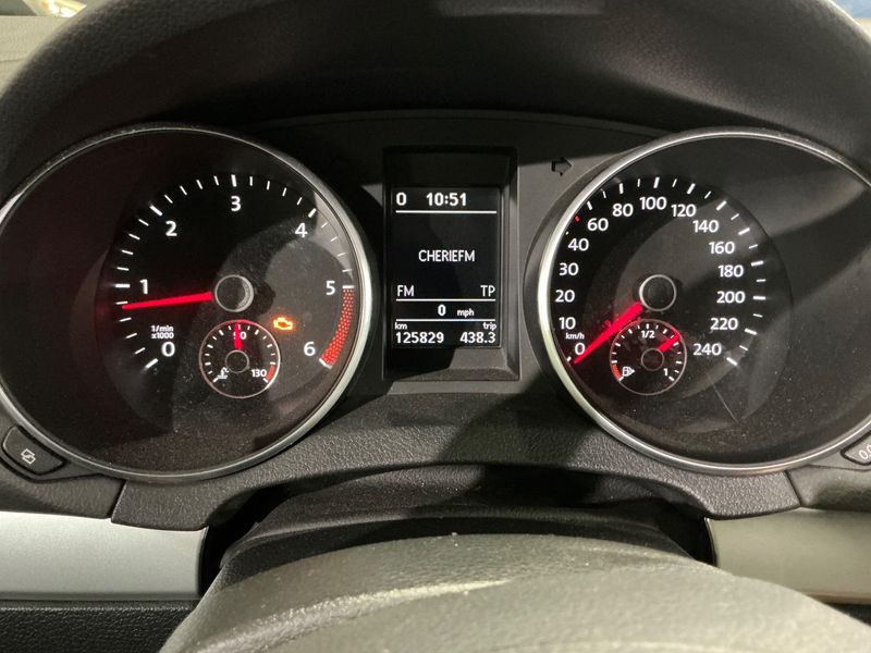 Volkswagen Golf VI 2.0 TDI Carat 2010 – снимка 18