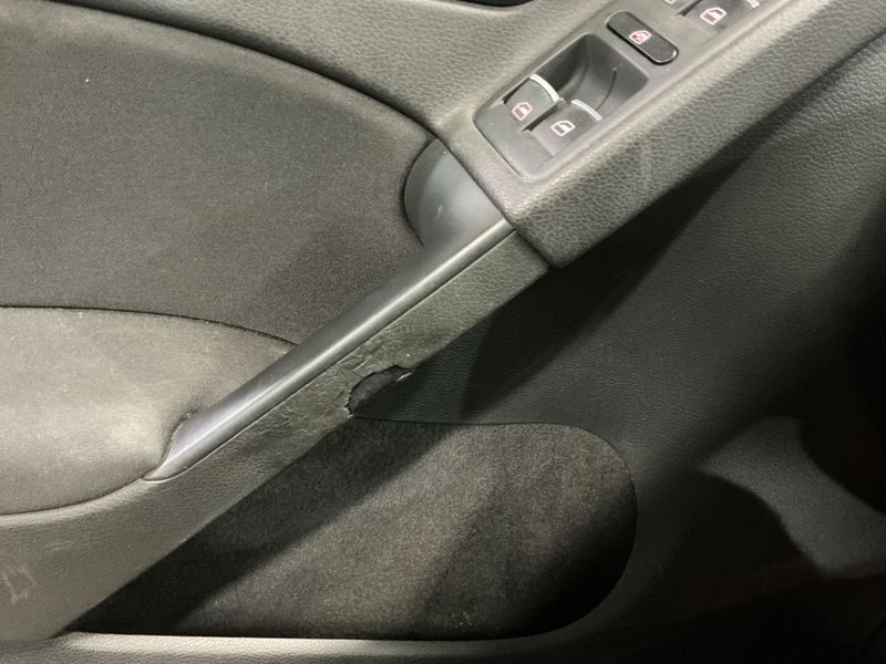 Volkswagen Golf VI 2.0 TDI Carat 2010 – снимка 35