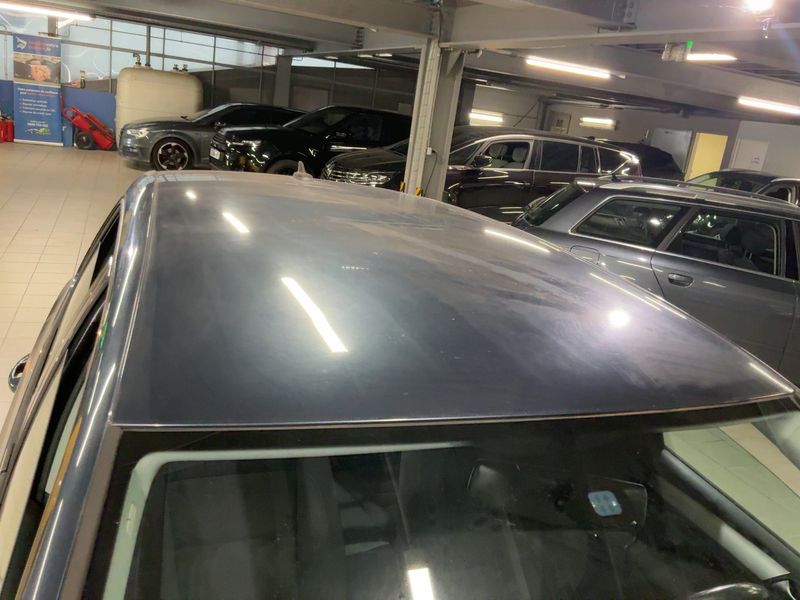 Volkswagen Golf VI 2.0 TDI Carat 2010 – снимка 13