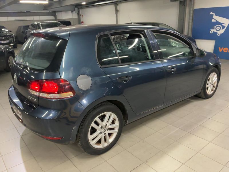 Volkswagen Golf VI 2.0 TDI Carat 2010 – снимка 8