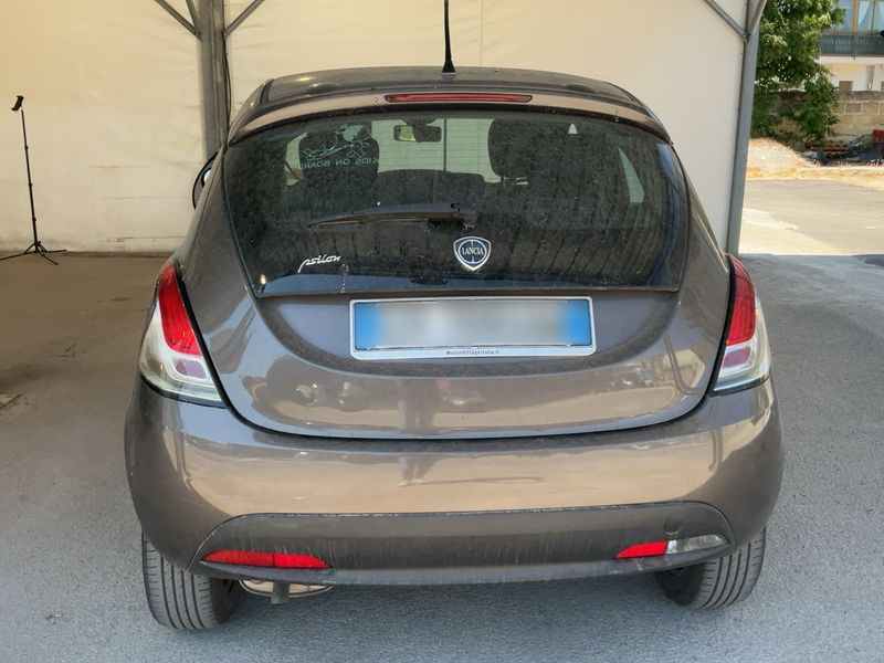 Lancia Ypsilon 1.2 GPL Silver 2013 – снимка 7