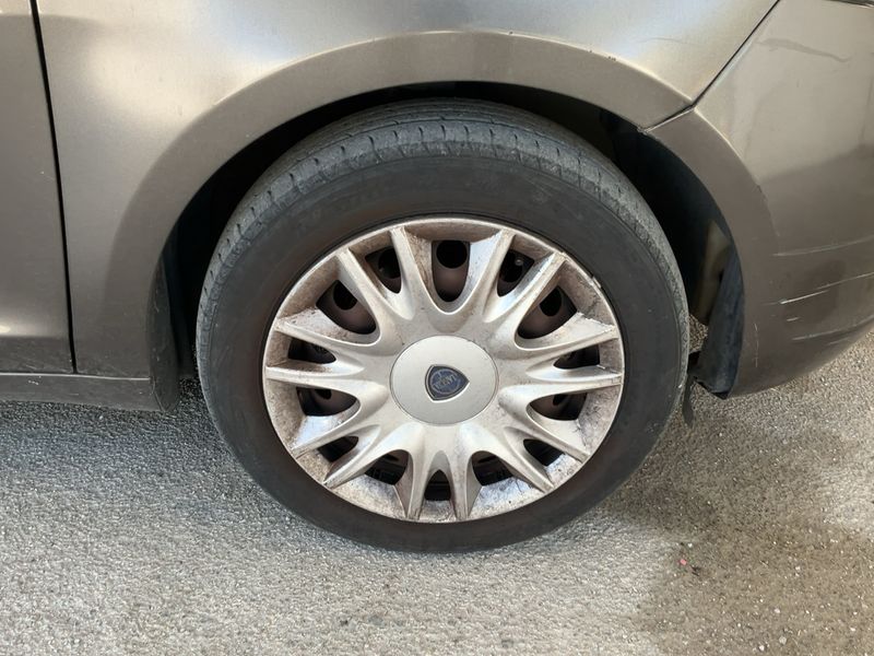 Lancia Ypsilon 1.2 GPL Silver 2013 – снимка 11