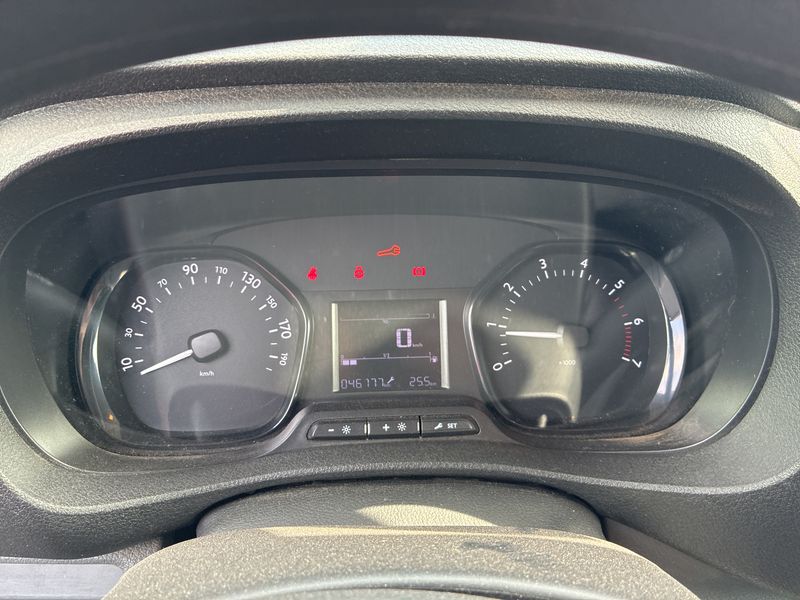 Peugeot Expert 1.6 Blue-HDi Premium L2 — zdjęcie 12
