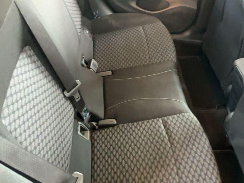Opel Astra 1.6 CDTI DPF Business — zdjęcie 15